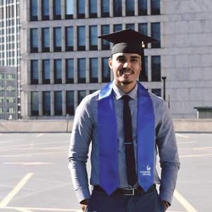 Meet your Posher, Eli